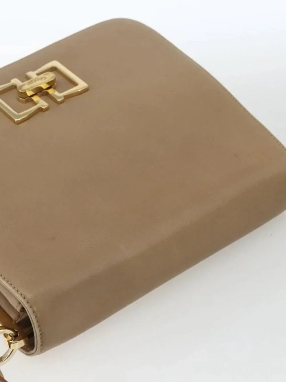Salvatore Ferragamo Shoulder Bag Leather Beige Gold Auth 157525V